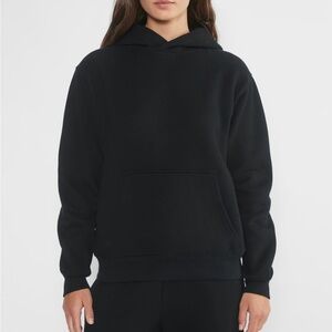 TNA aritzia black sweat fleece perfect fit hoodie